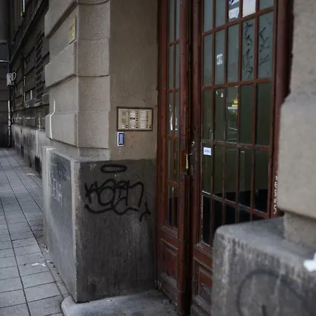 Downtown Apartment In Walk Zone With 3 Bedrooms And Garage Novi Sad Exterior foto