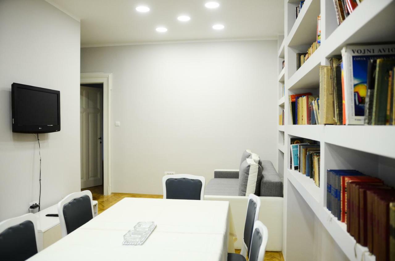 Downtown In Walk Zone With 3 Bedrooms And Garage * Novi Sad